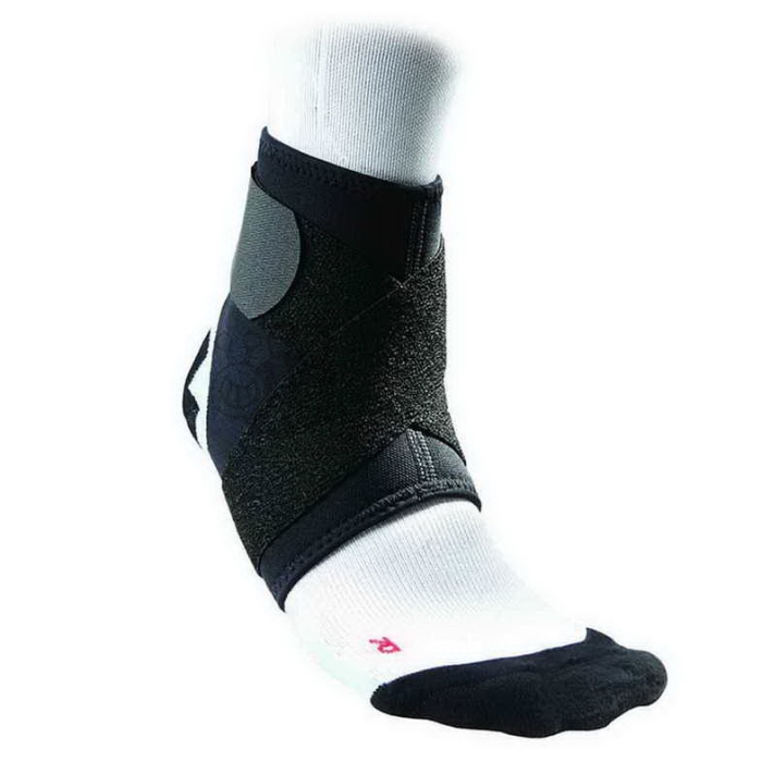 McDavid-Brace-432-Enkel-sleeve-met-Figuur-8-Strap-Black-1 McDavid-Brace-432-Enkel-sleeve-met-Figuur-8-Strap-Black-1